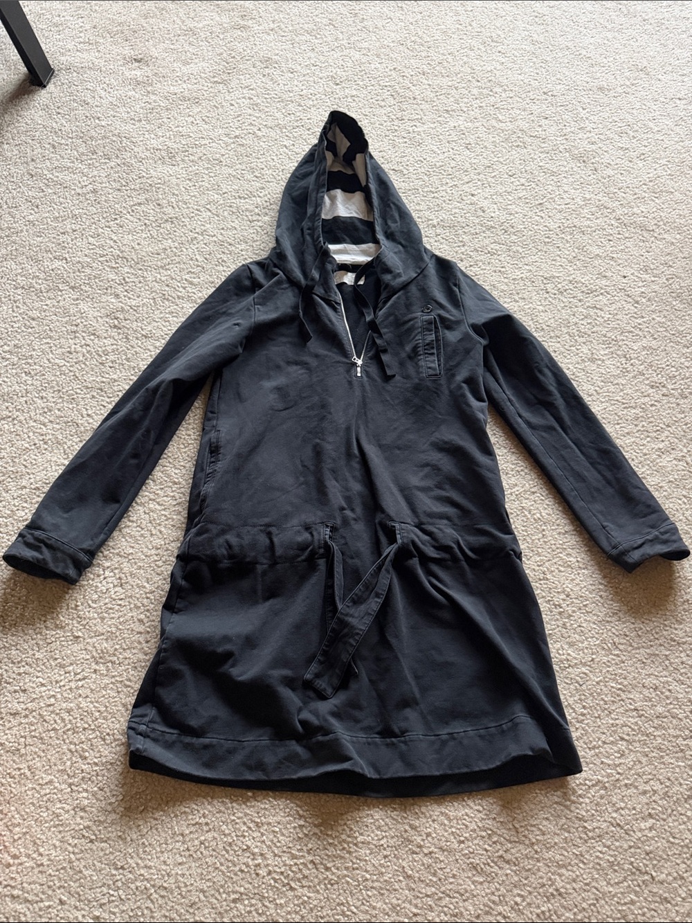 Adidas SLVR A100 cover up XS